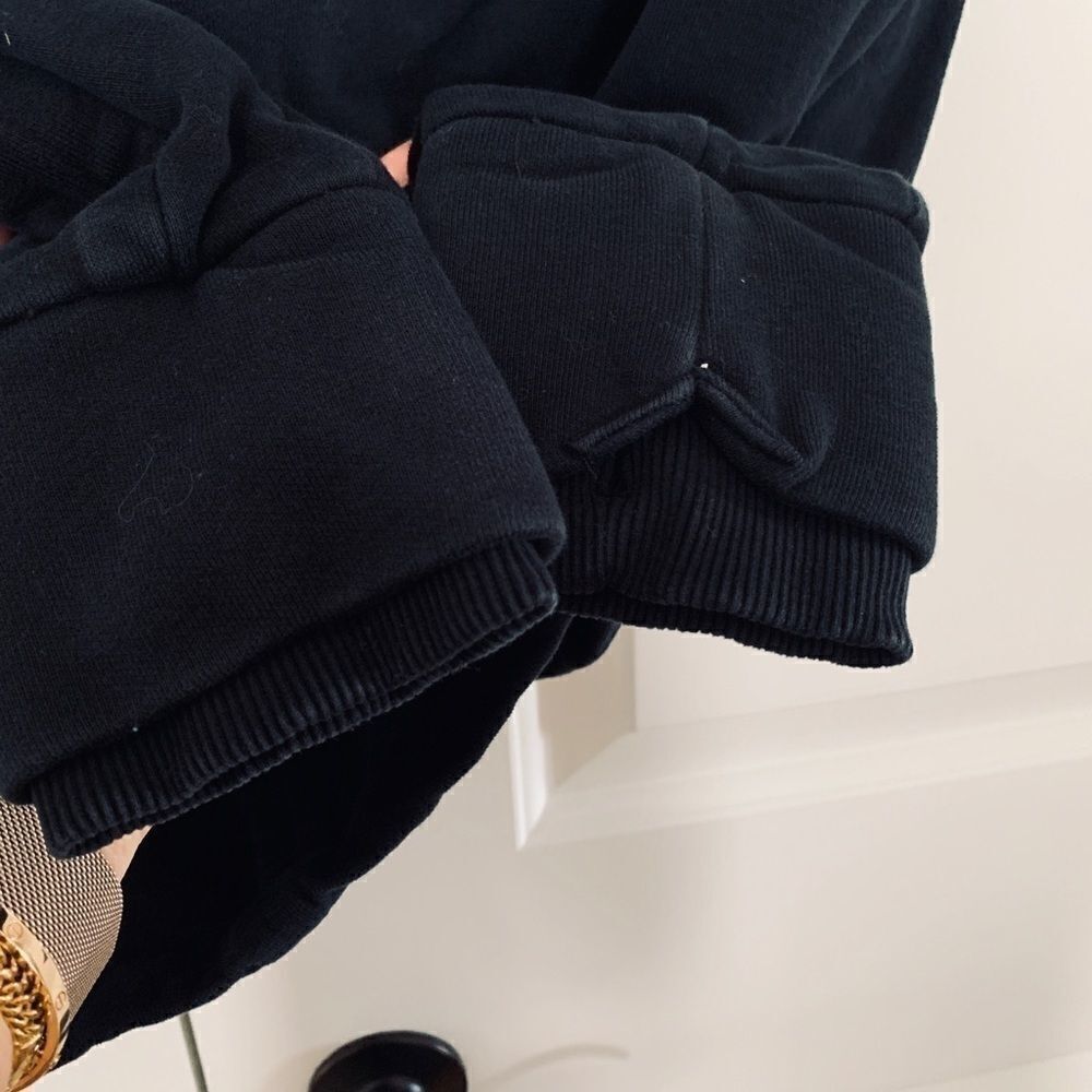 𝅺BENCH Sweater - Picture 6 of 11